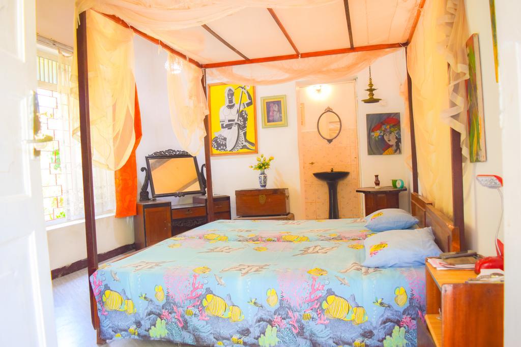 Shammie Guest House Hikkaduwa Extérieur photo