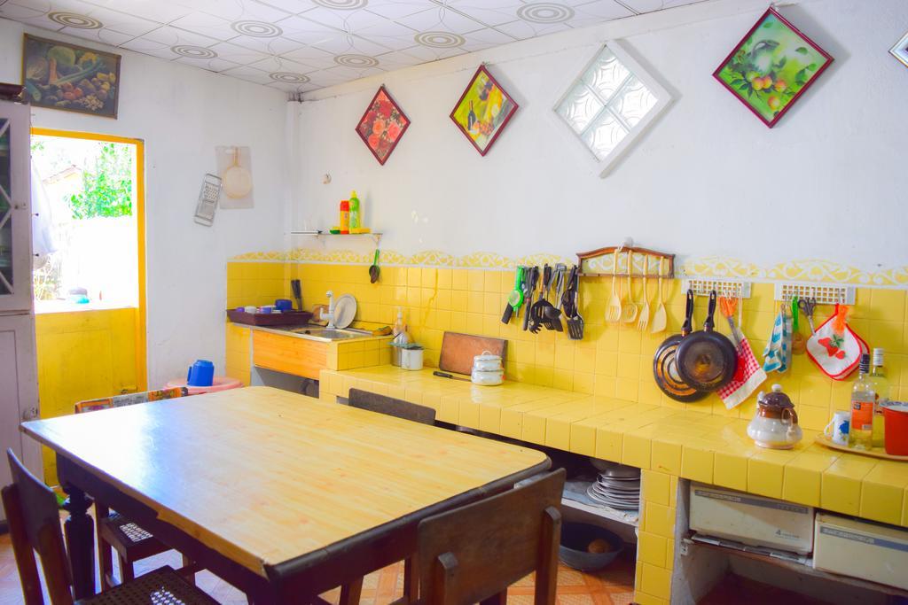 Shammie Guest House Hikkaduwa Extérieur photo